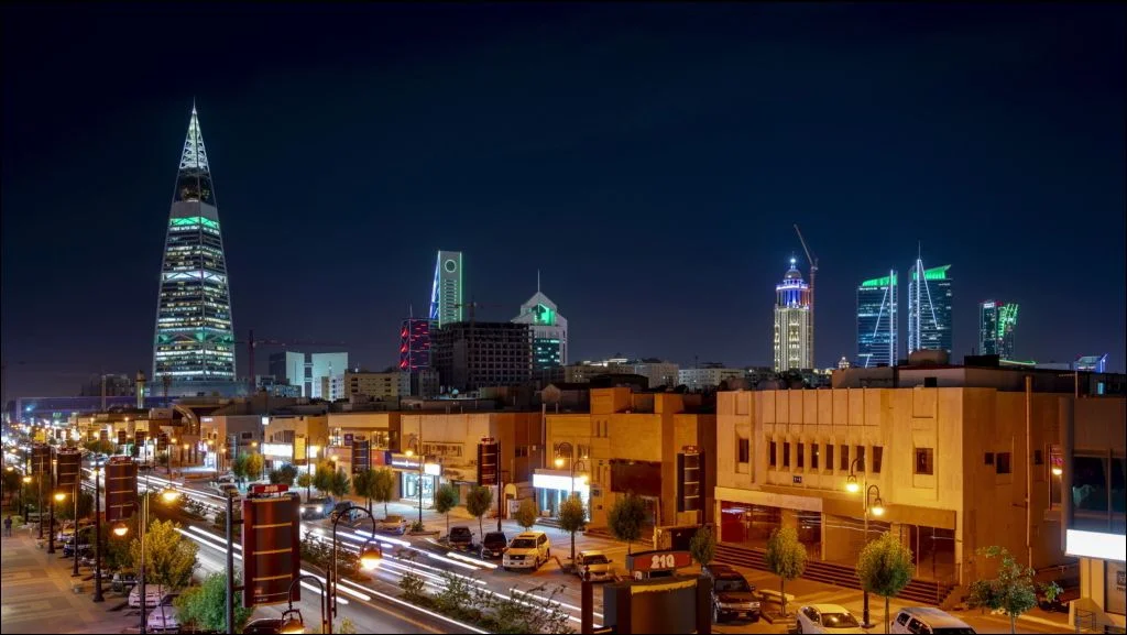 2018 12 01 Saudi Arabia Riyadh AlTahlia Prince Muhammad Bin Abdulaziz Rd WJD1905 - Riyadh, Saudi Arabia Timelapse, Al Tahlia Street, Faisalia Tower, Landscape