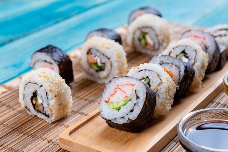 Sushi Rolls with Salmon, Rice and Cucumber – Blue Wood – Photo 3