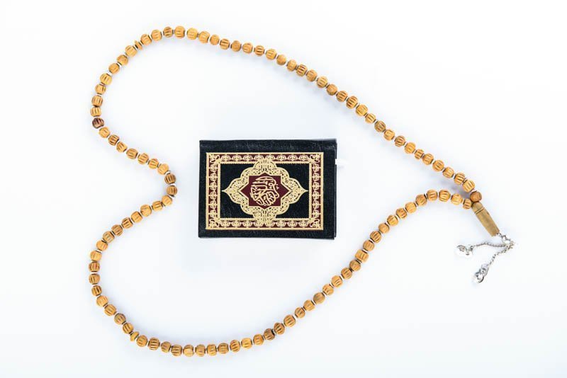 Quran with Rosary and Lamp – Holy Book of Muslims – Photo 2