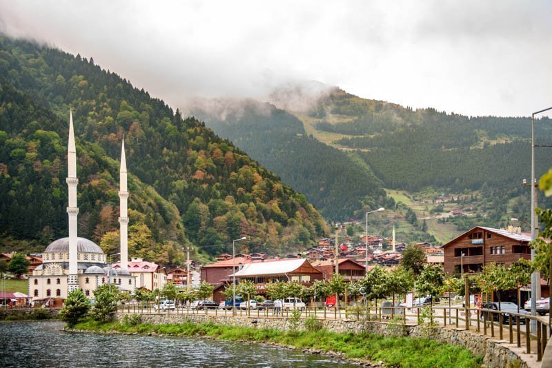 Uzungol Lake View, Trabzon, Turkey – Lake with Mosque – Photo 1
