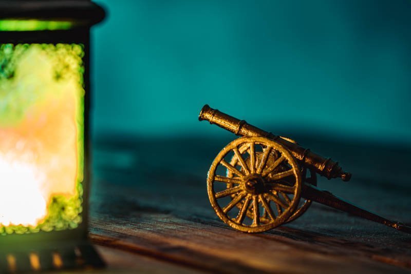 Ramadan Cannon with Colorful Bokeh Lights Glowing at Night – Photo 1