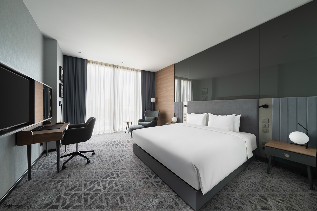 Guest room interior — hotel room photography by Wajd Ramadan for Radisson Blu Sahafa, Riyadh, Saudi Arabia.
